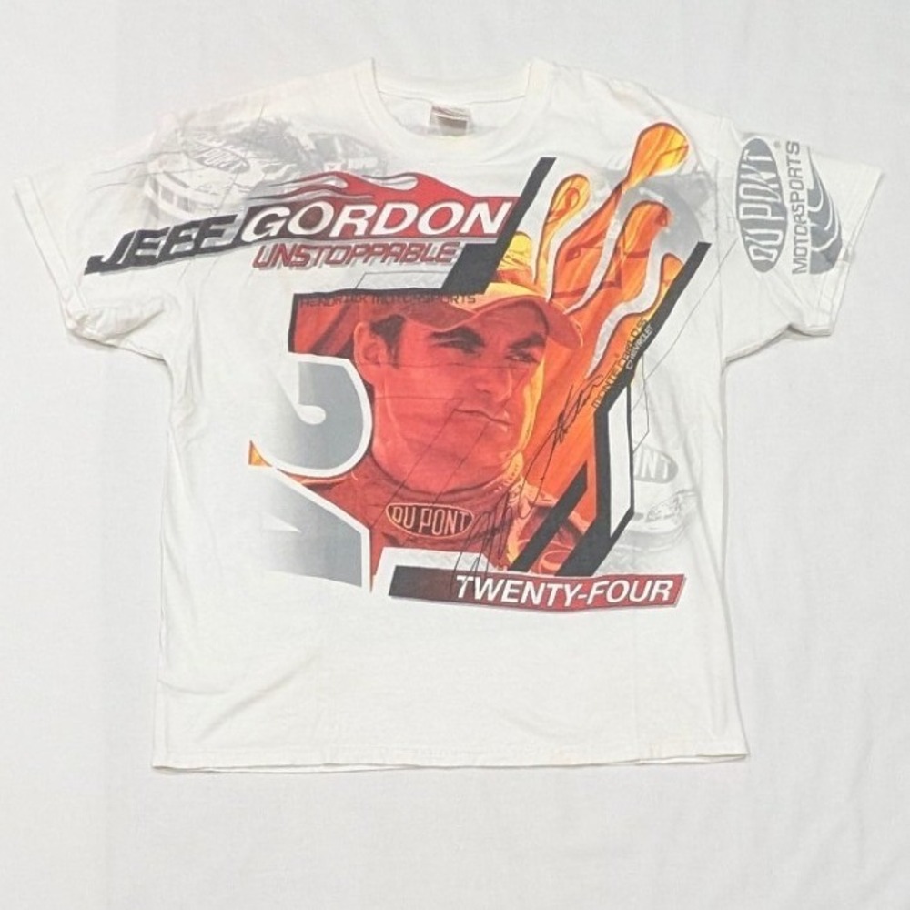 Chase Authentics Jeff Gordon Unstoppable NASCAR T-Shirt XL White DuPont 24 Hanes